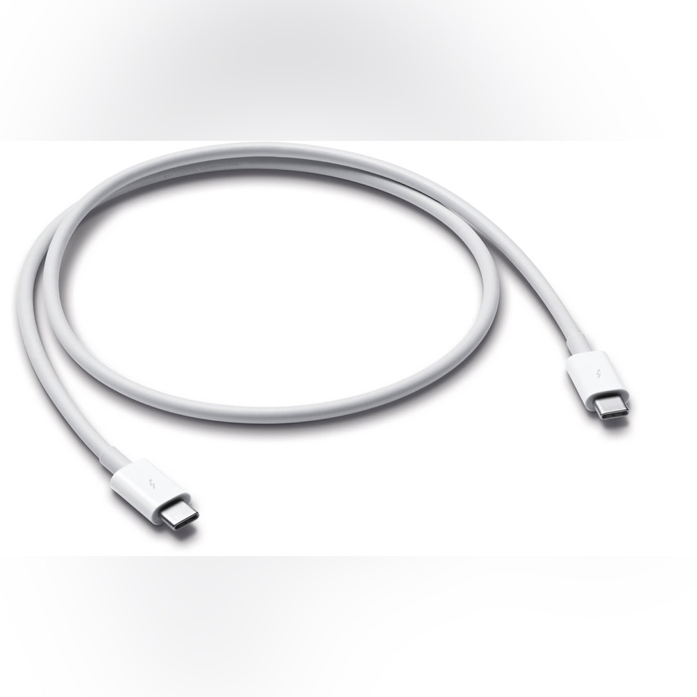 Apple Thunderbolt Pro White USB-C Charging Cable